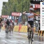 La Course by le Tour revient pour la 3ème édition en 2016! Soyez au rendez-vous le 24/07/2016 pour applaudir les participantes au Tour de France Féminin.